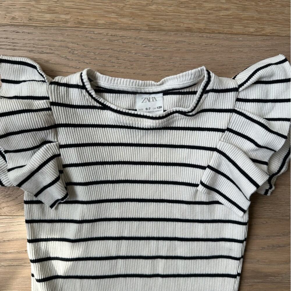 Zara Black and White Ribbed Top 6-7 - Picture 2 of 6